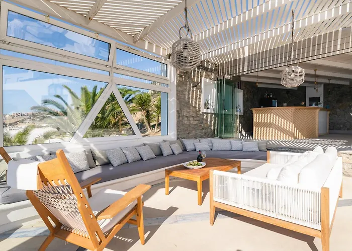 Delta - Heated Pool Option - Mg Mykonos Villa *